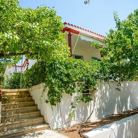 Haus Manya In Lassy Prázdninový dům